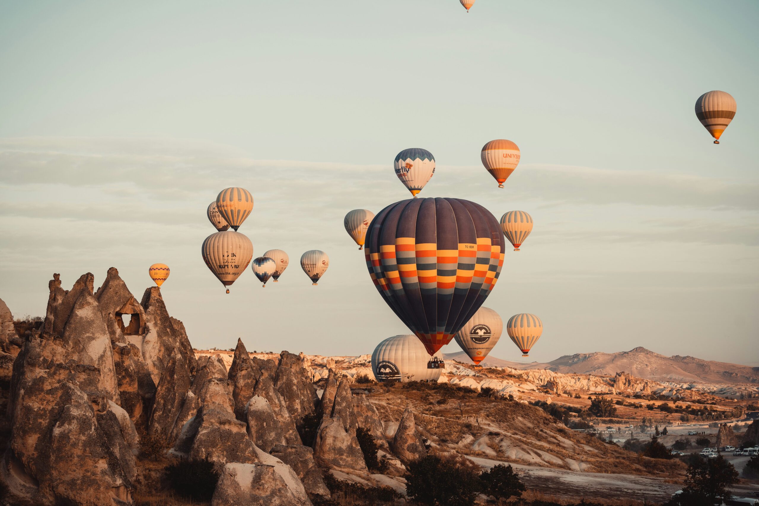 Cappadocia: Wilayah Sejuta Balon Udara di Negeri Turki