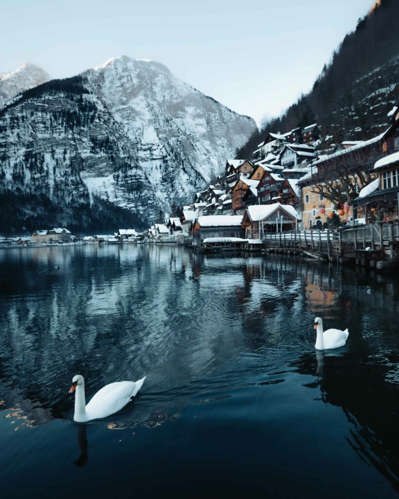 Hallstatt: Kota Misterius yang Terletak di Pegunungan Alpen