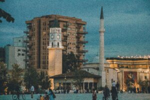 Tirana, Ibu Kota Albania yang Menawarkan Sejuta Pesona