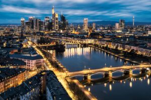 Menjelajahi Frankfurt: Tips Lengkap untuk Liburan Tak Terlupakan